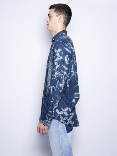 Chemise en lin indigo avec imprimé ethnique bleu