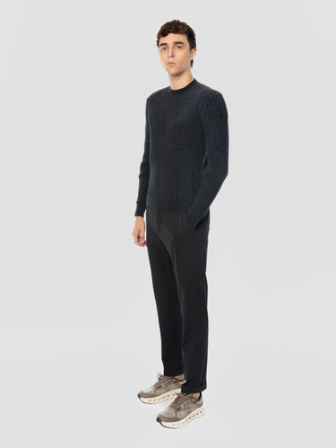 Pantaloni Chino in Tessuto Soft Nero