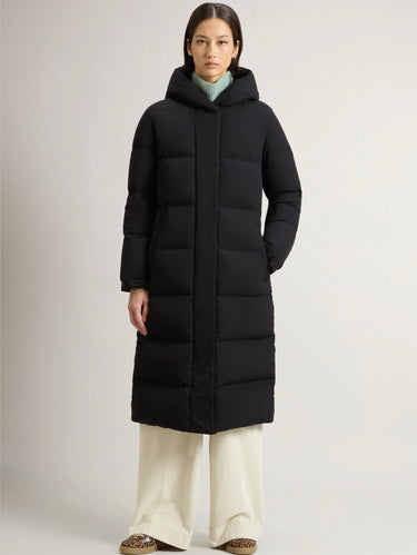 WOOLRICH-Piumino Lungo con Finitura Opaca Cloud Madison Nero-TRYME Shop