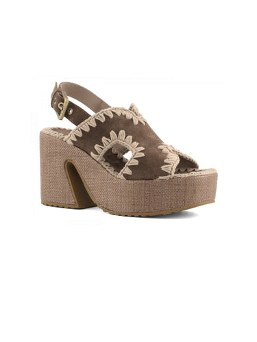 Sandali con Zeppa in Raffia Marrone