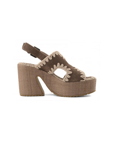 Sandali con Zeppa in Raffia Marrone