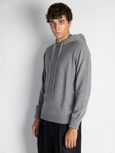 Pull à capuche en laine gris