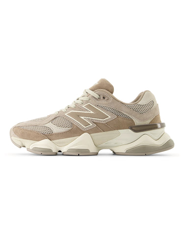 NEW BALANCE-Sneakers da Donna Futuristica 9060 Beige-TRYME Shop