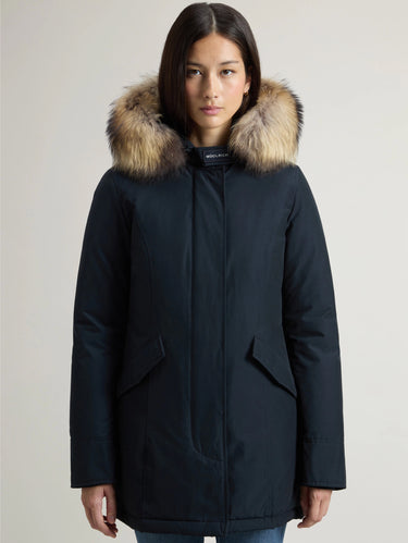 WOOLRICH-Parka Arctic con Cappuccio in Raccoon Blu Scuro-TRYME Shop