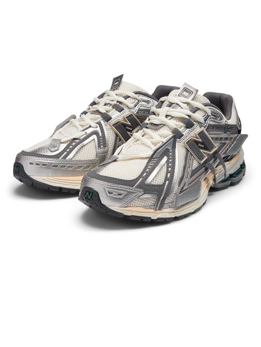 Men's Silver 1906 Retro Running Sneakers