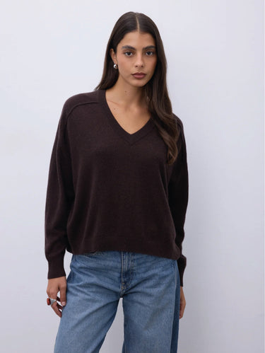NOTSHY-Maglia in Cshmere Lucien con Scollo a V Marrone-TRYME Shop