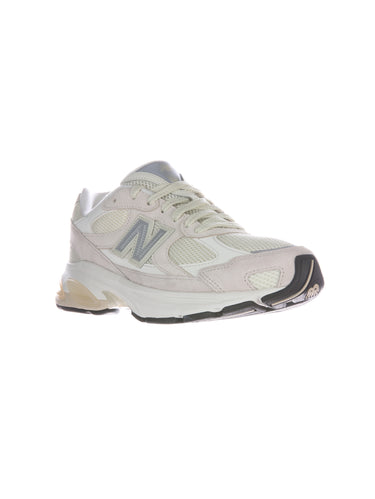 Women's Taupe 2010 Abzorb Retro Sneakers