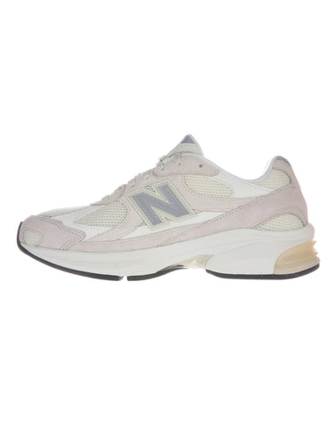 Women's Taupe 2010 Abzorb Retro Sneakers