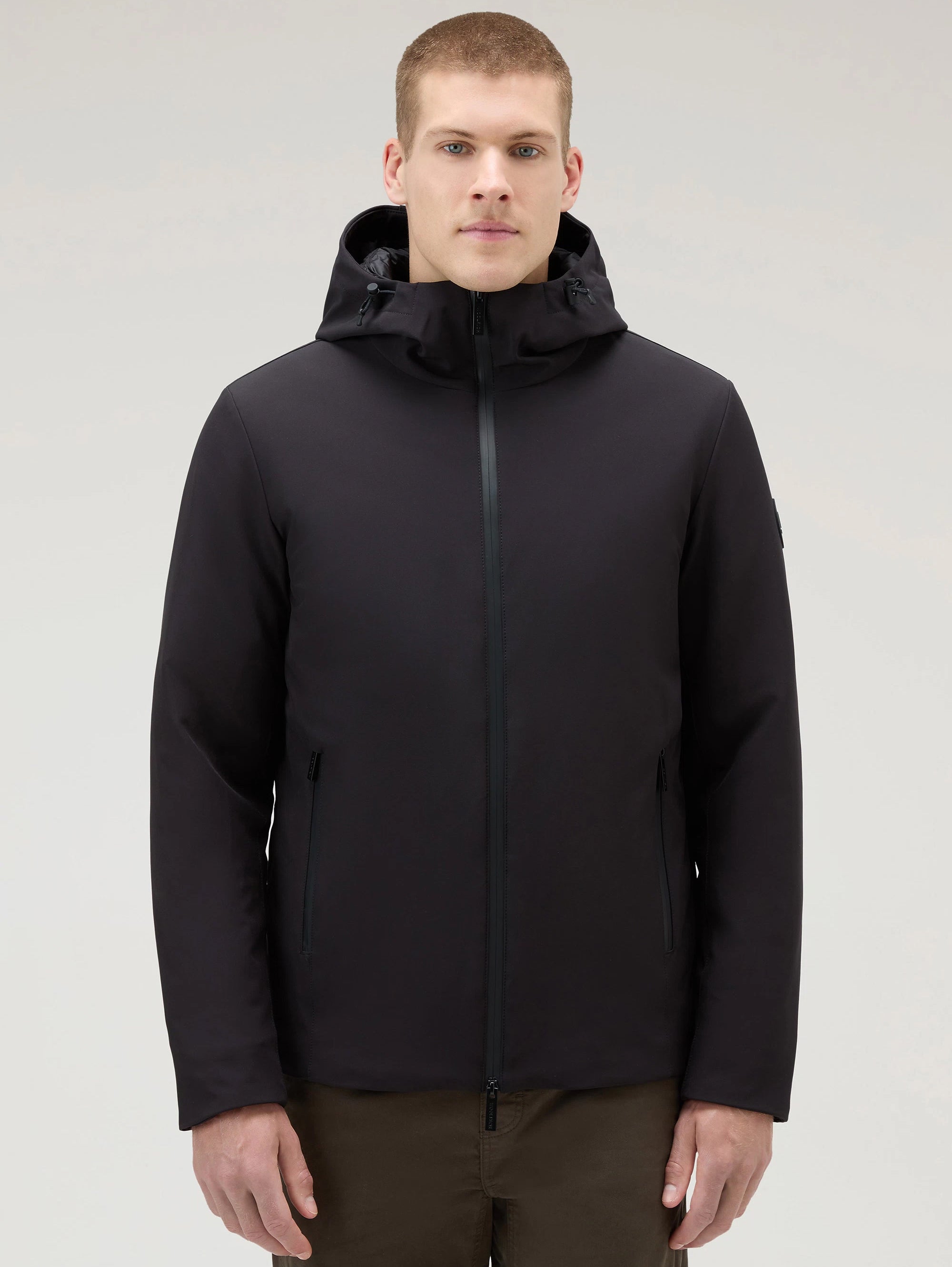 WOOLRICH-Giacca Antivento con Cappuccio Pacific Nero-TRYME Shop