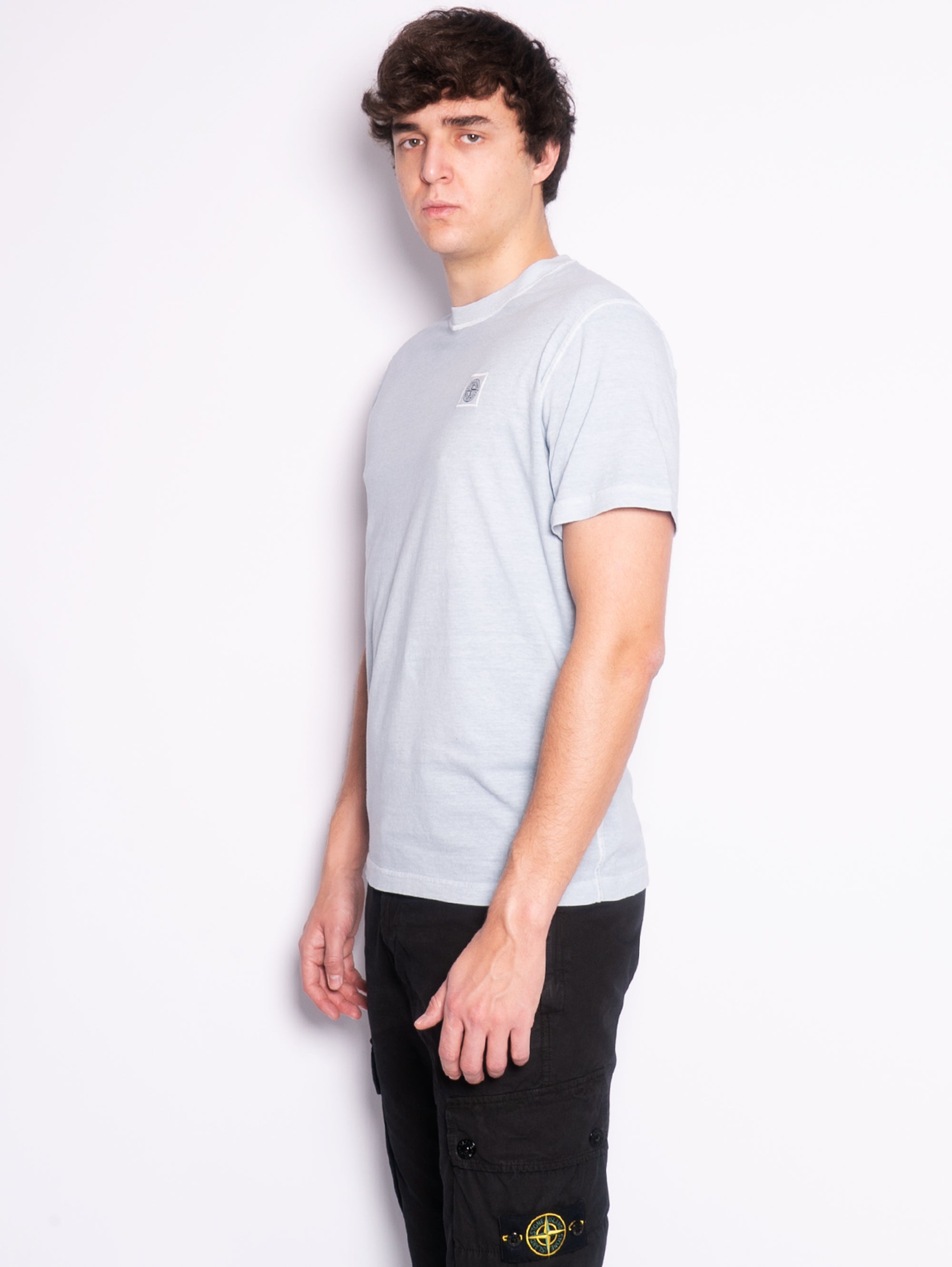 Garment-dyed T-shirt with fixed sky effect