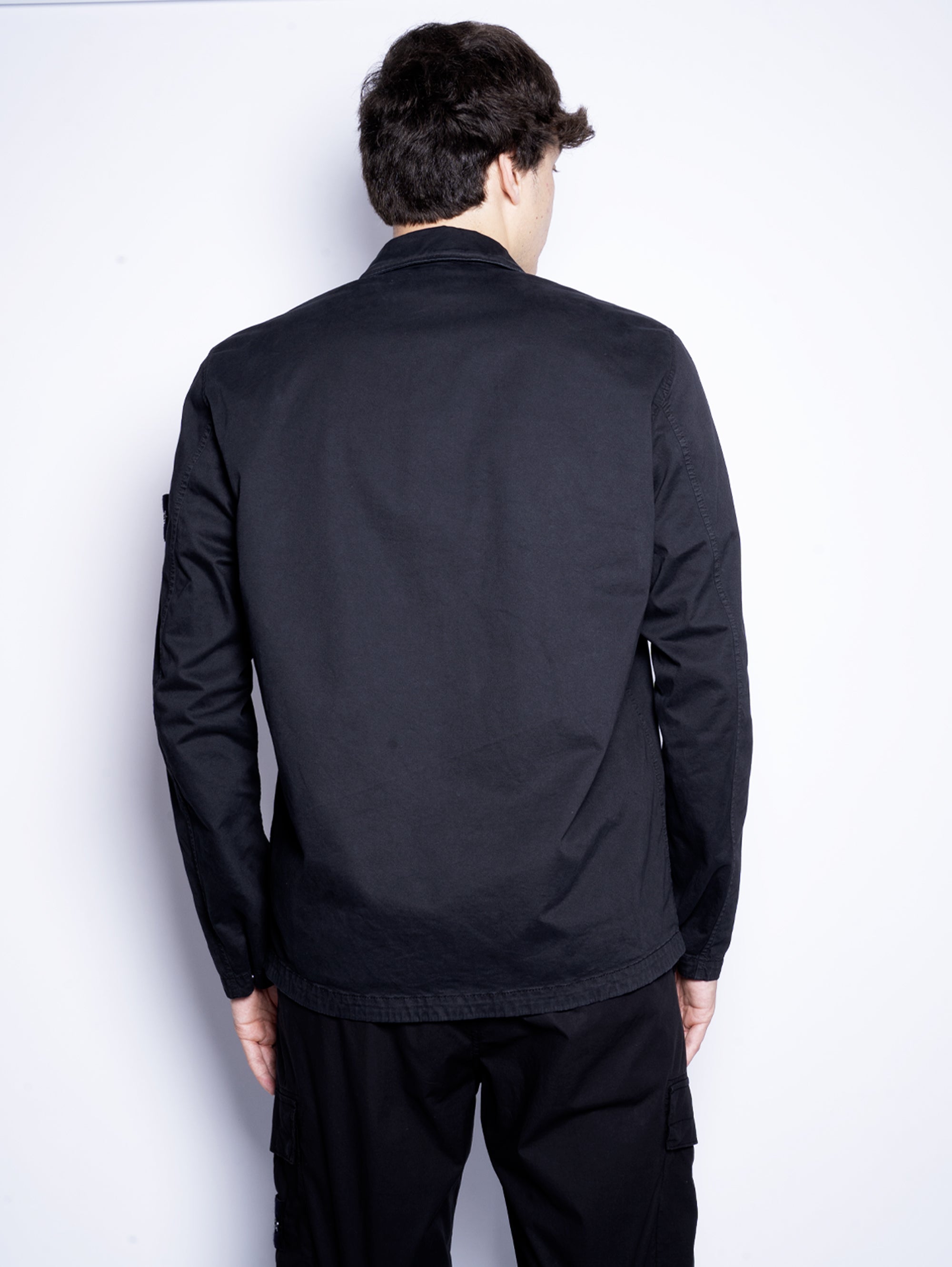 Overshirt in Organic Twill with Old Black treatment