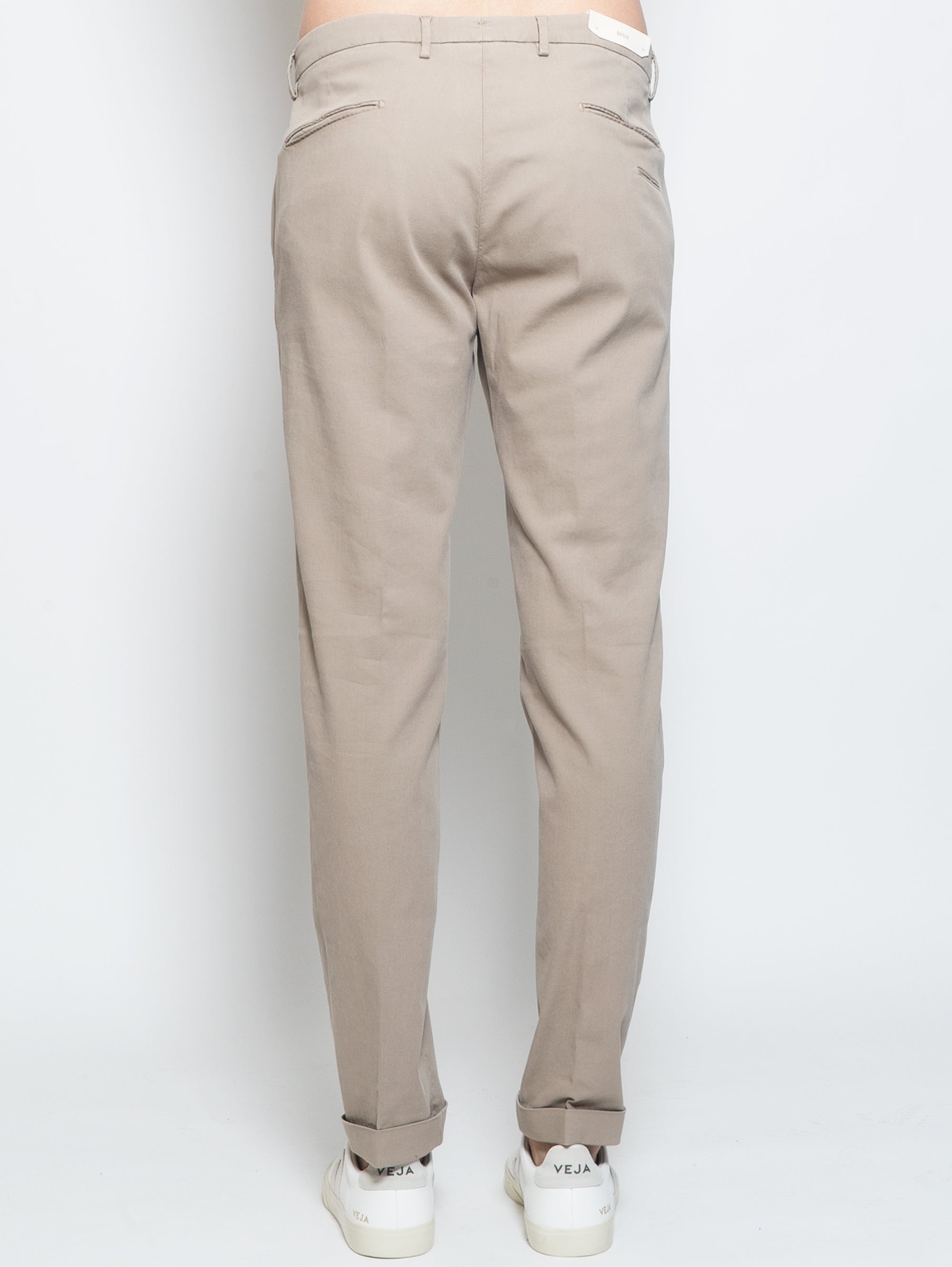 Trousers in Tortora Armored