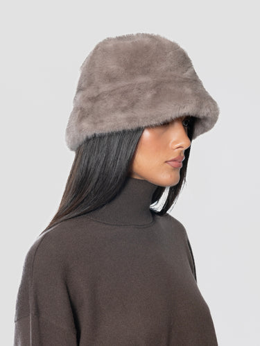 Cappello Bucket in Ecopelliccia Grigio