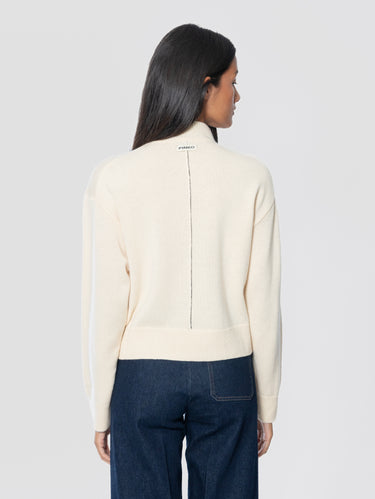 Maglia Collo Lupetto in Cashmere Beige