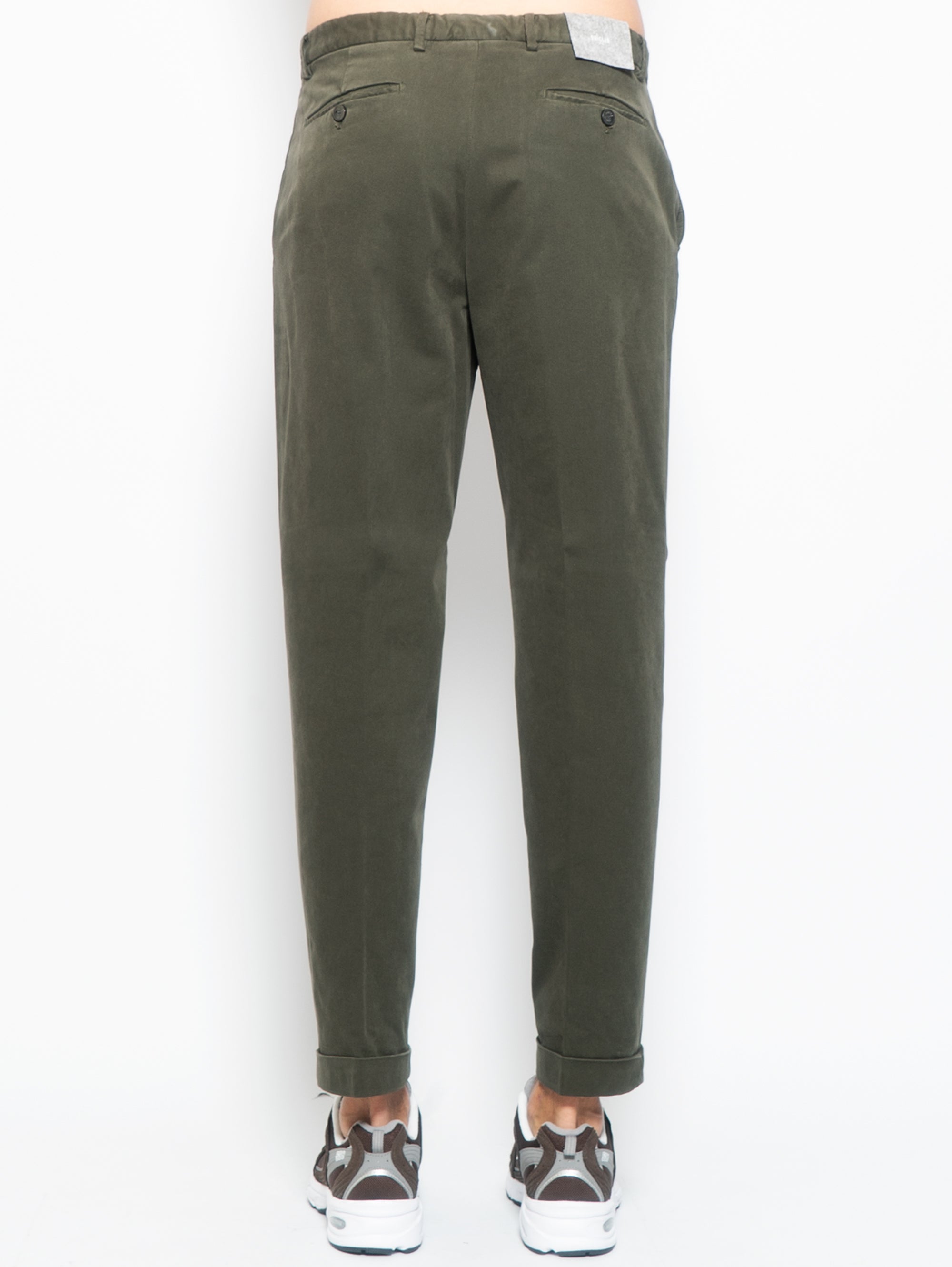 Chino Trousers with Elastic Waist in Green