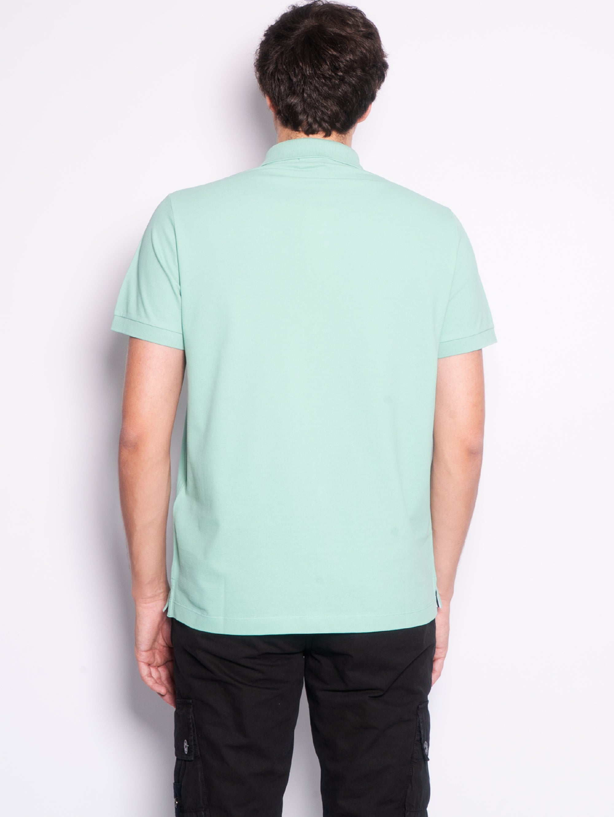 Slim-Fit-Poloshirt aus grüner Bio-Baumwolle