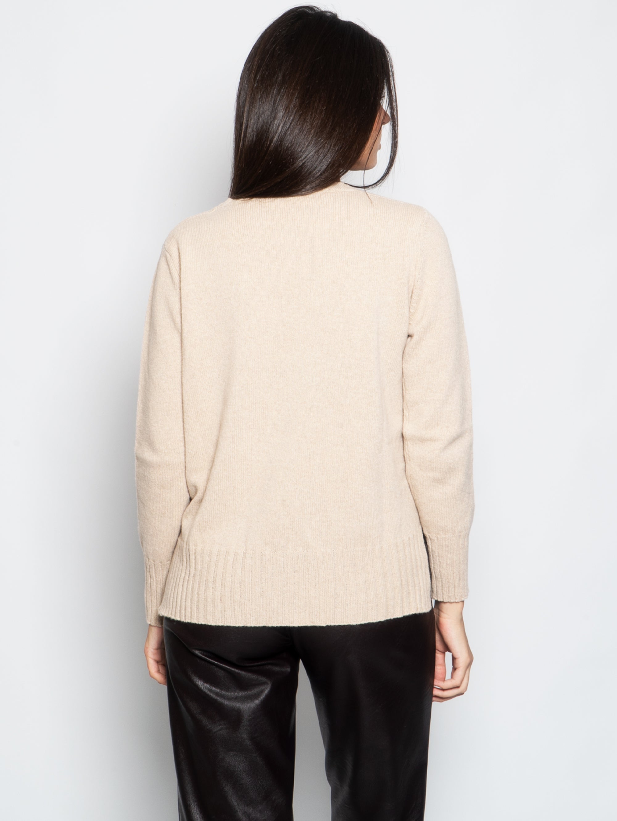Crewneck with Almond Ribbed Motifs