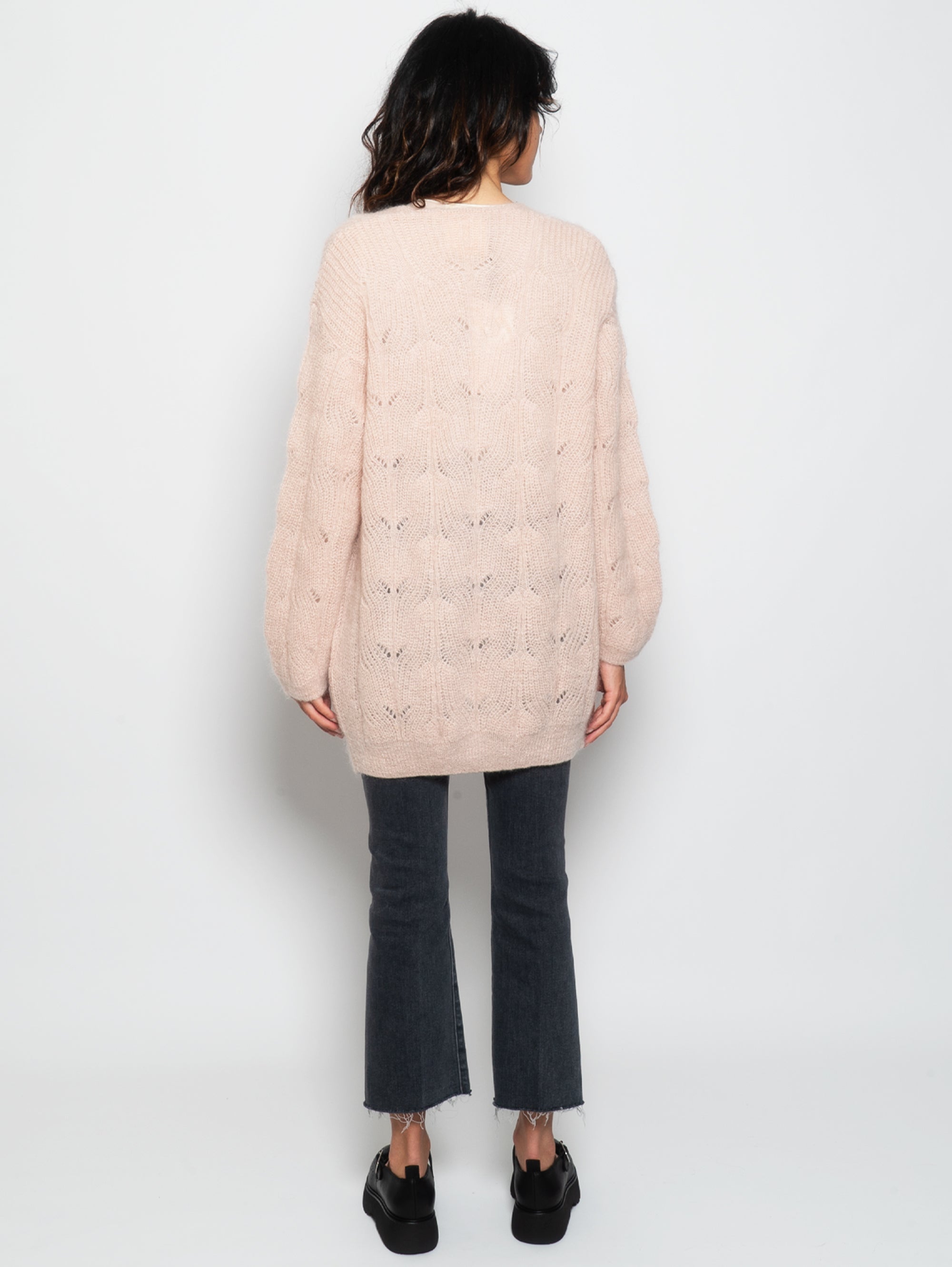 Strickjacke mit Schnürsenkeln aus rosa Mohair