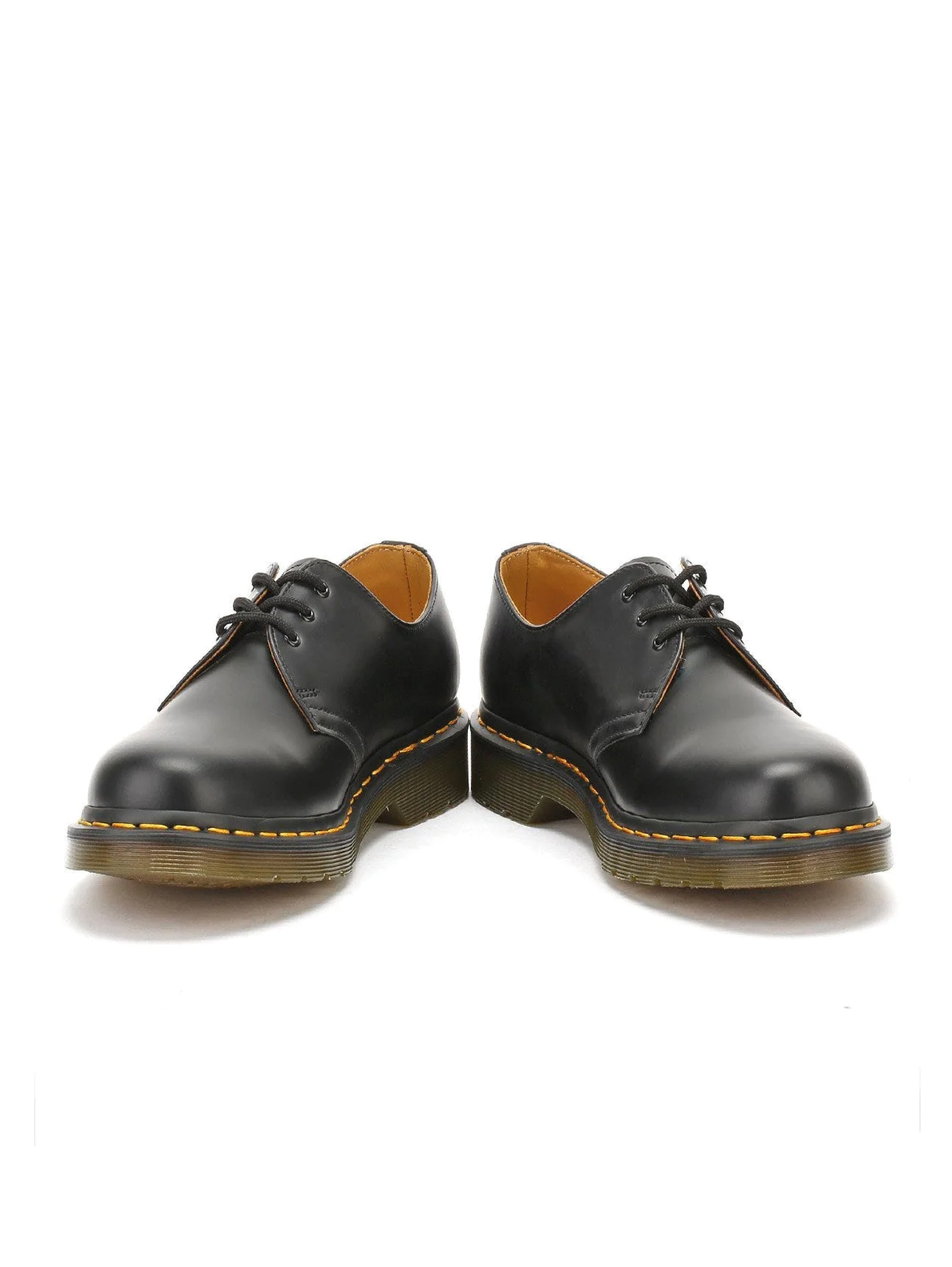 Lace-ups with Three Eyelets for Men in Black