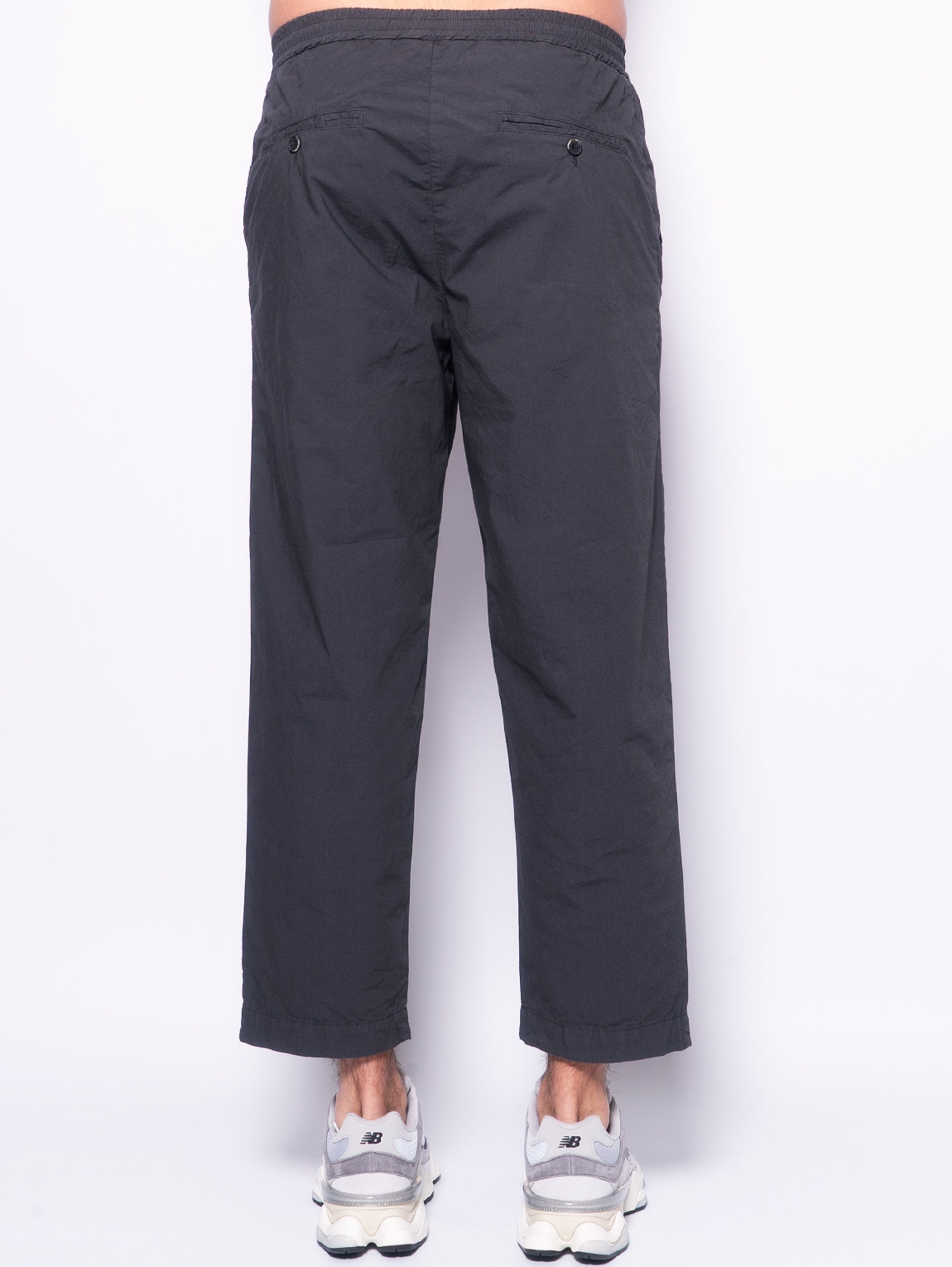 Relaxed Jogger Pants in Ameo Lead Cotton