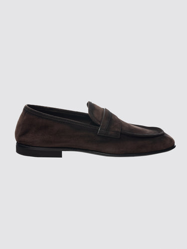 Mocassins in donkerbruine suède