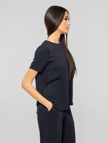 Rundhalsbluse mit Rückenschlitz in Blau