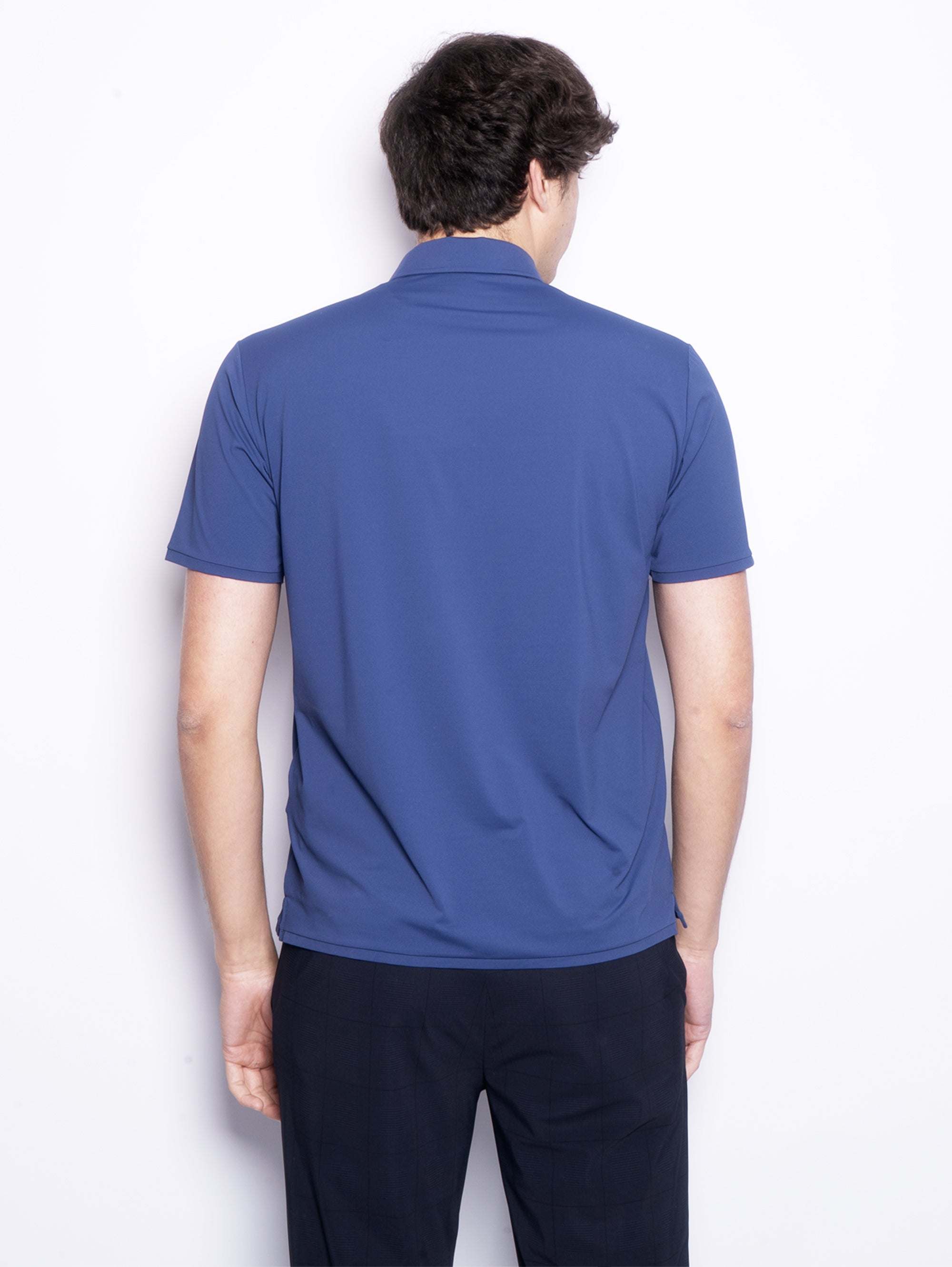 Poloshirt aus Stretchstoff mit blauer Tasche