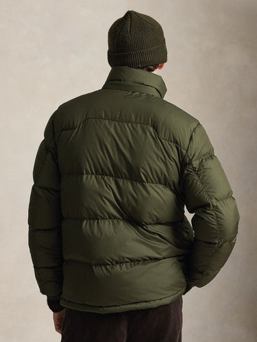 Matte Water-Repellent Hooded Jacket Olive