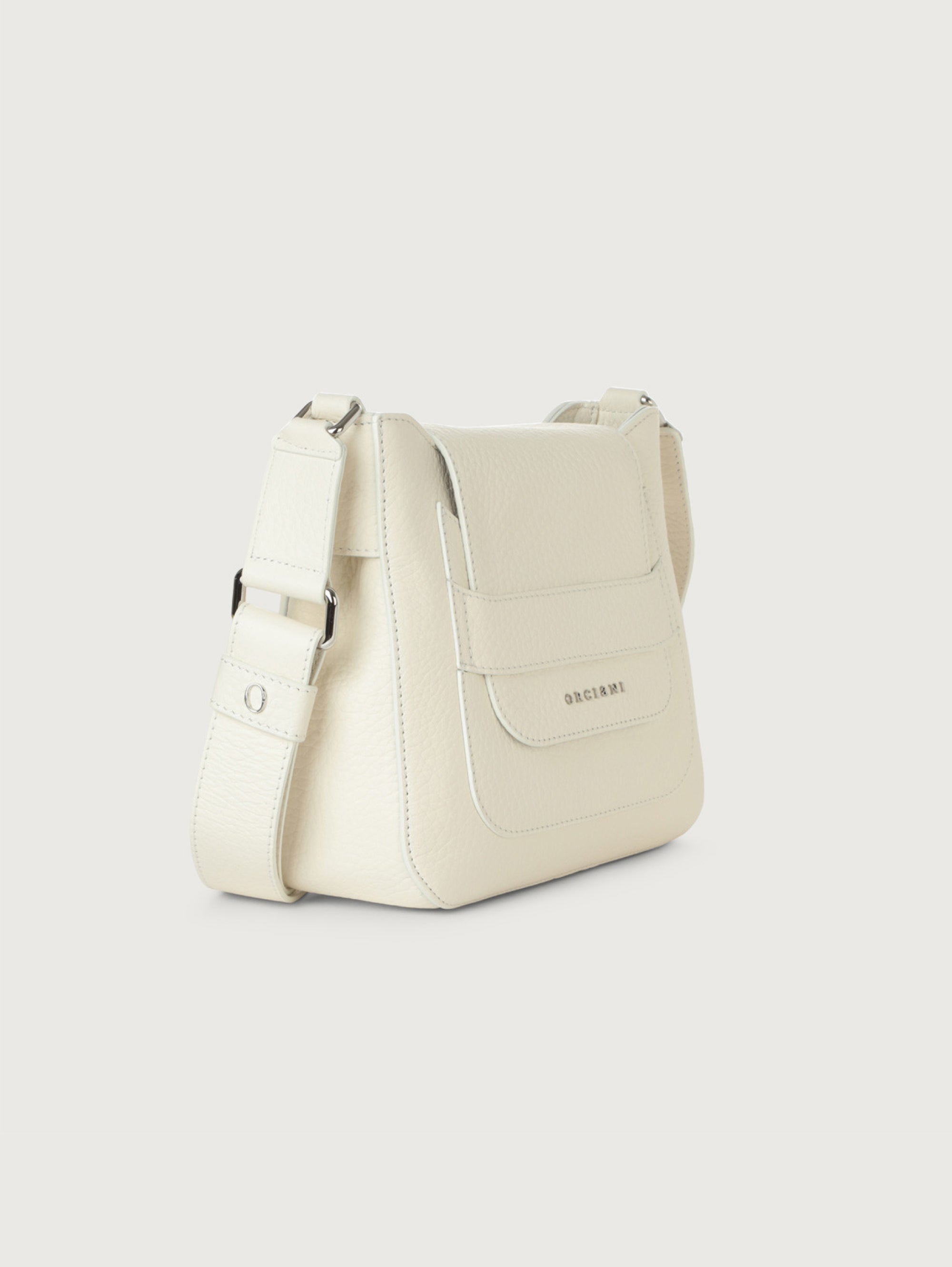Dama Shoulder Bag in White Hammered Leather