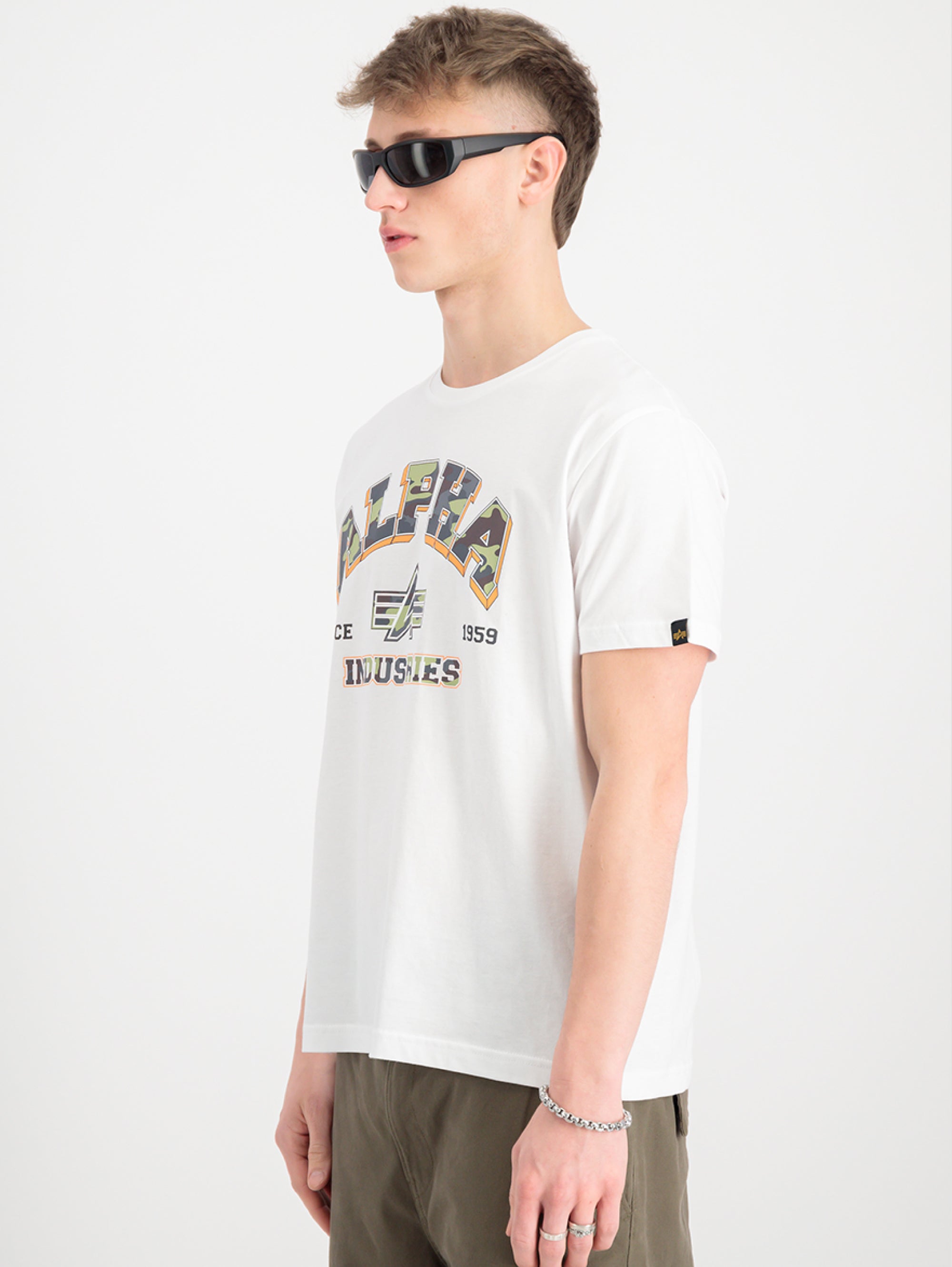 T-Shirt mit weißem Camouflage-Print