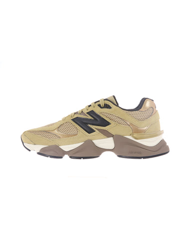 Sneakers da Donna Futuristica 9060 Incenso