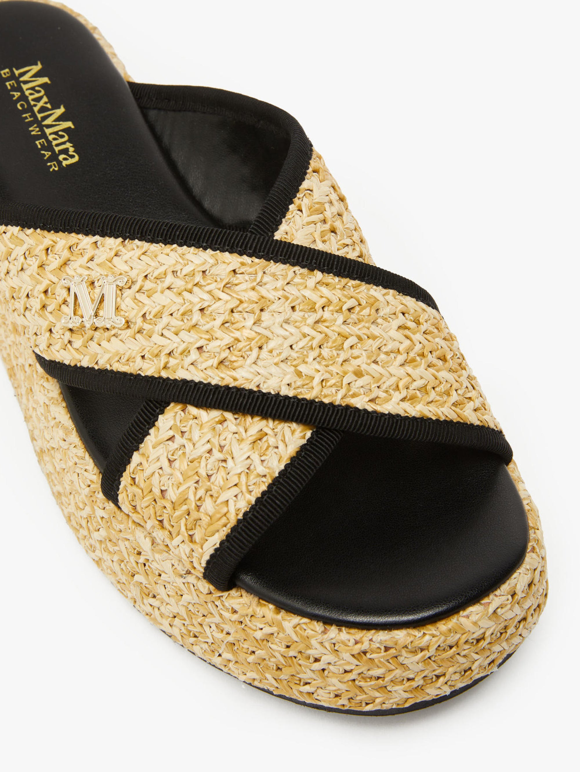 Sandals with Wedge and Cross Band in Beige Raffia