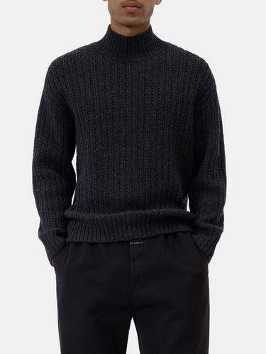 Rollkragenpullover mit Rippenmuster in Kohlefaserfarbe