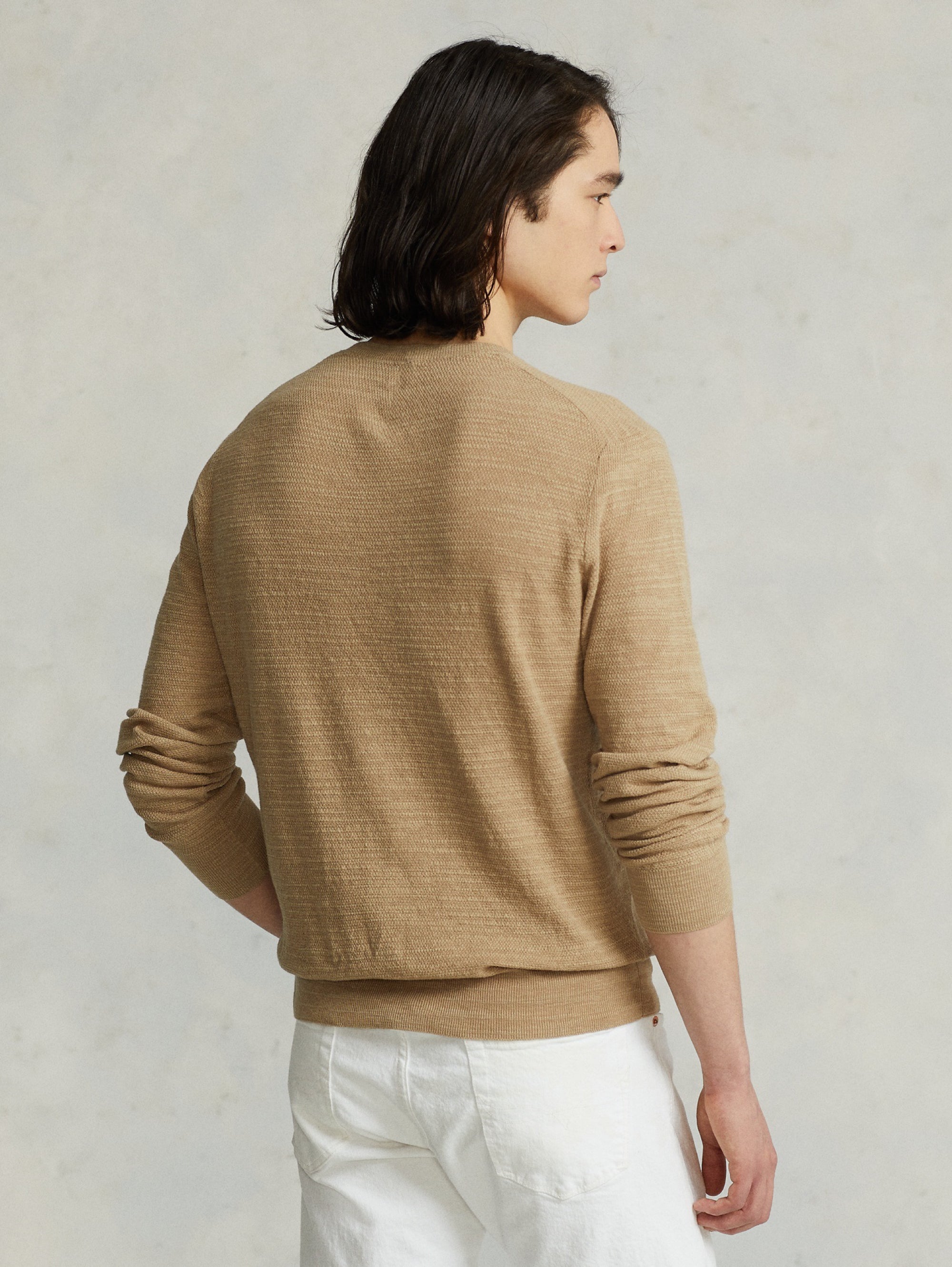 Khakifarbener Pullover aus Leinen und Baumwolle