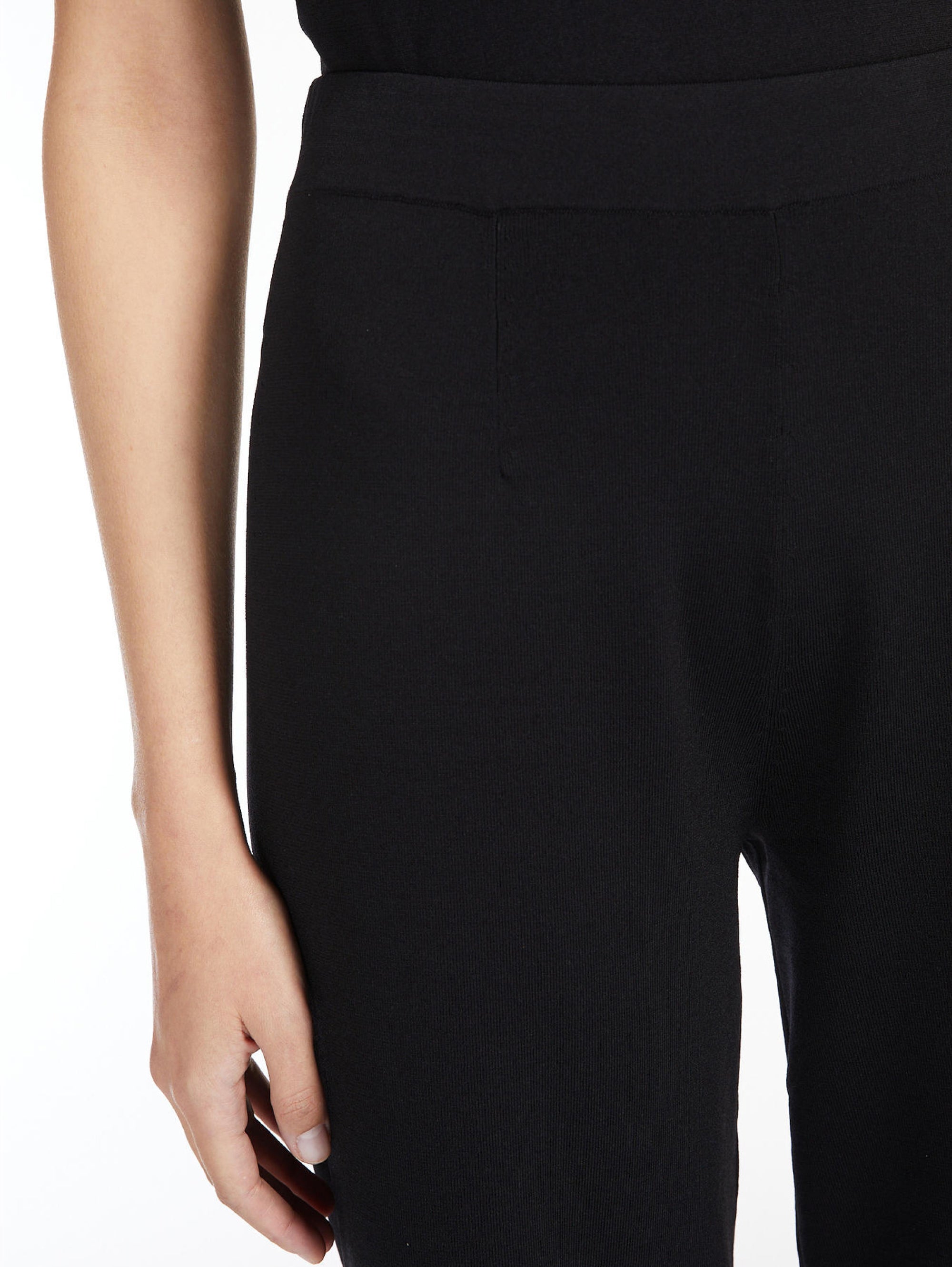 Cropped Trousers in Black Womb Viscose