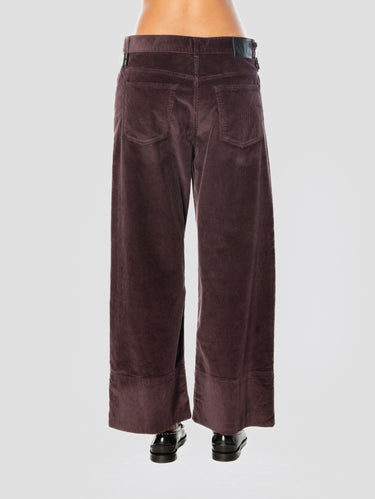 Bordeauxfarbene Cropped-Hose aus Cord