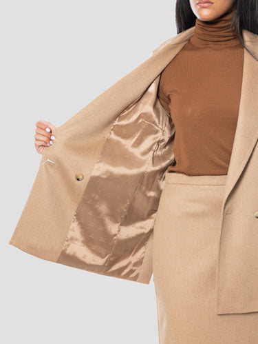 Doppelreihige Jacke in Kamelhaar