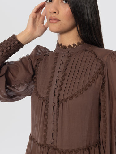 Robe à volants en mousseline de coton marron