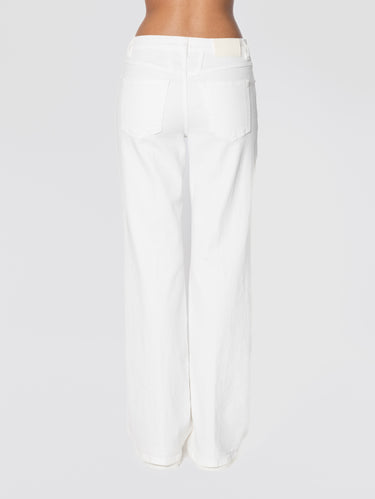 Jeans Gillan con Gamba Svasata Bianco