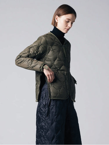 Piumino Leggero con Scollo a V Verde