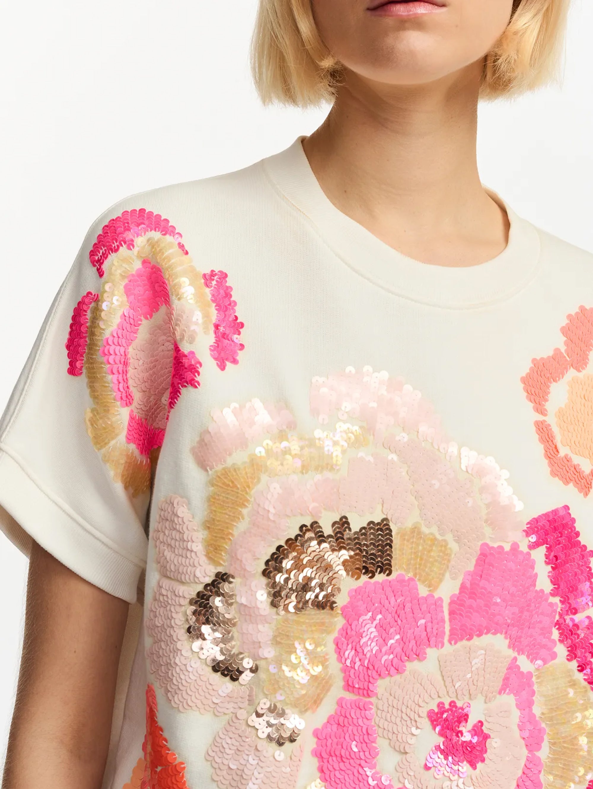 Sweatshirt with Flowers Embroidered with White Sequins