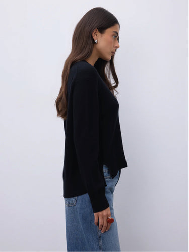 Maglia in Cashmere con Spacchi Priska Nero