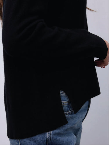 Maglia in Cashmere con Spacchi Priska Nero