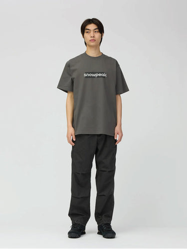 T-shirt con Stampa Reflective Carbone