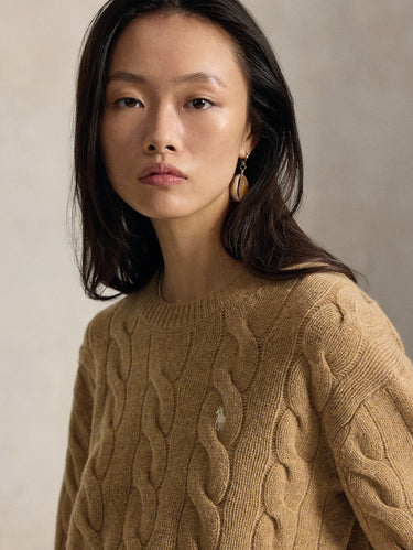 Maglia Linea Dritta a Trecce in Cashmere Cammello