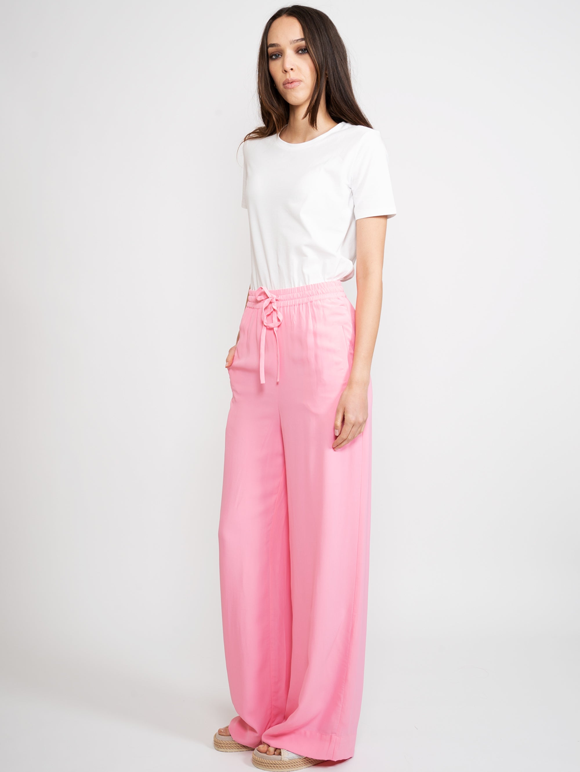 Wide Pants in Pink Breathable Fabric