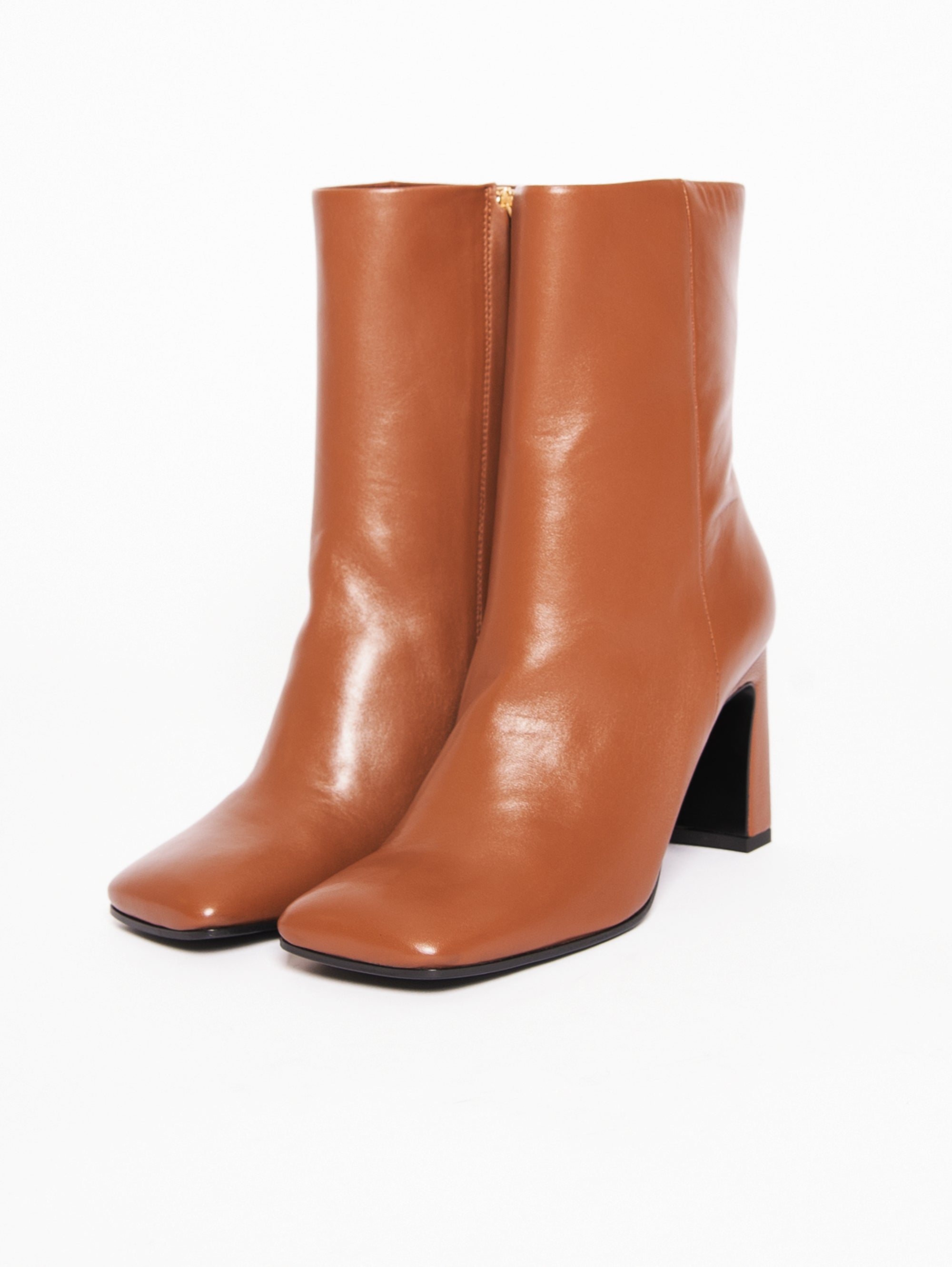 Ankle Boots with Square Tobacco Toe