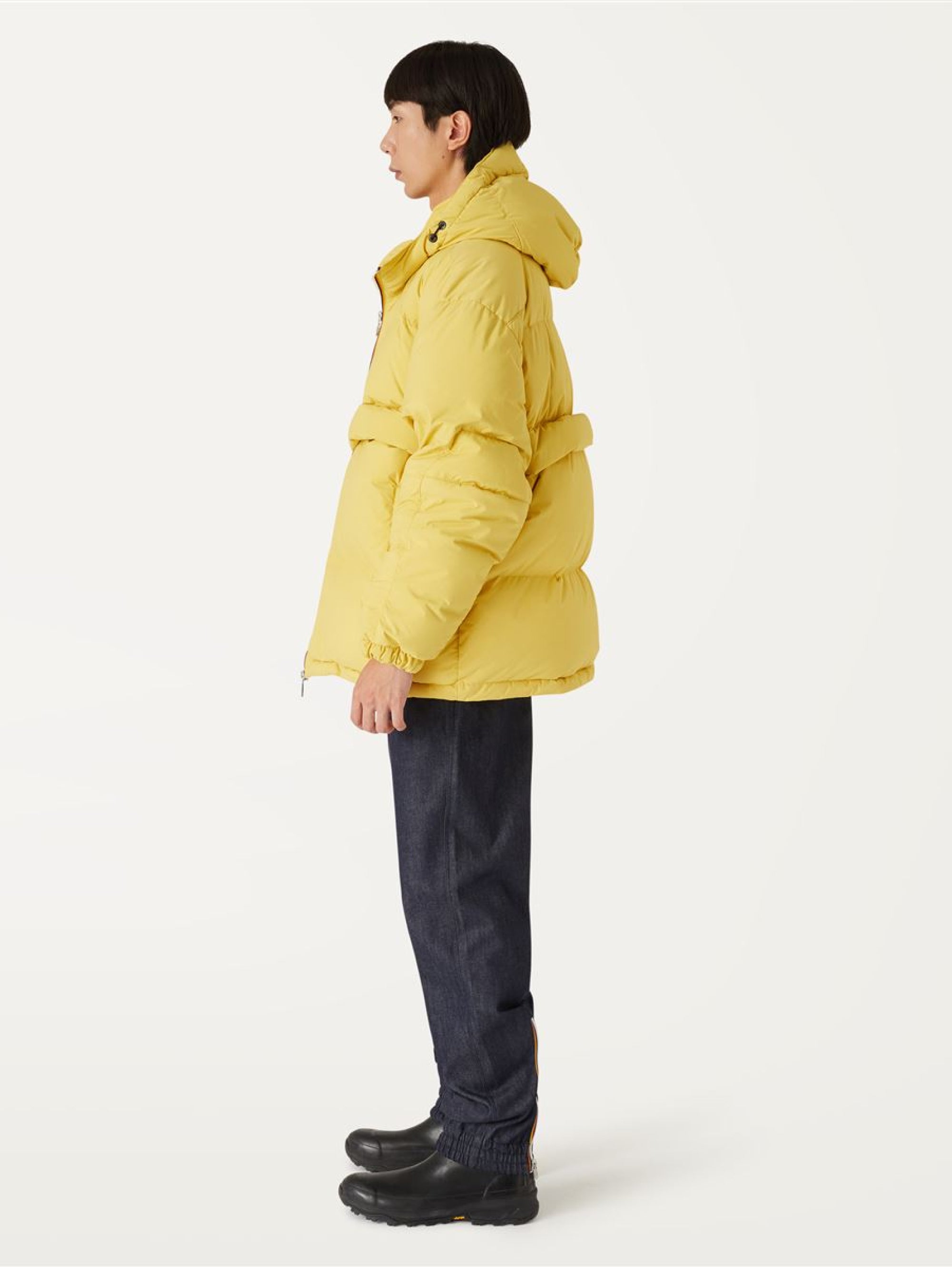 Jacket in Recycled Nylon with Yellow Hood
