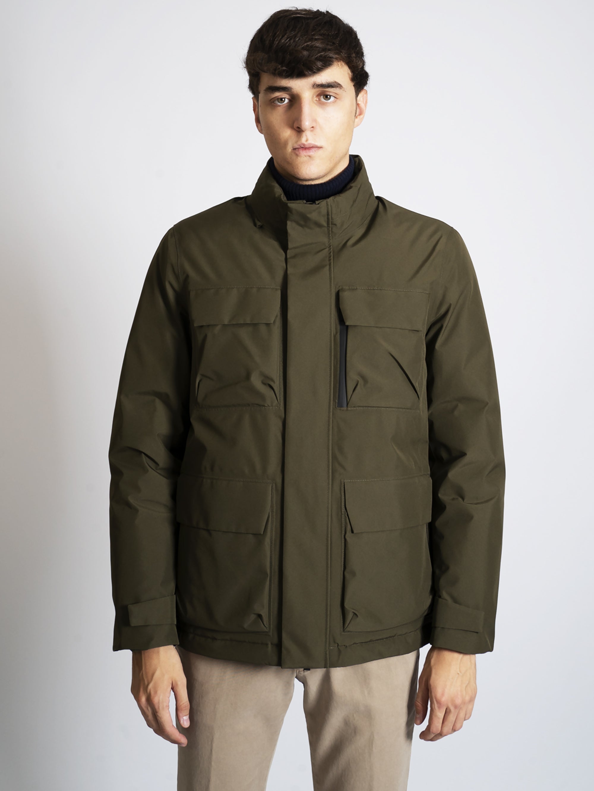 WOOLRICH-Field Jacket in GORE-TEX Verde-TRYME Shop