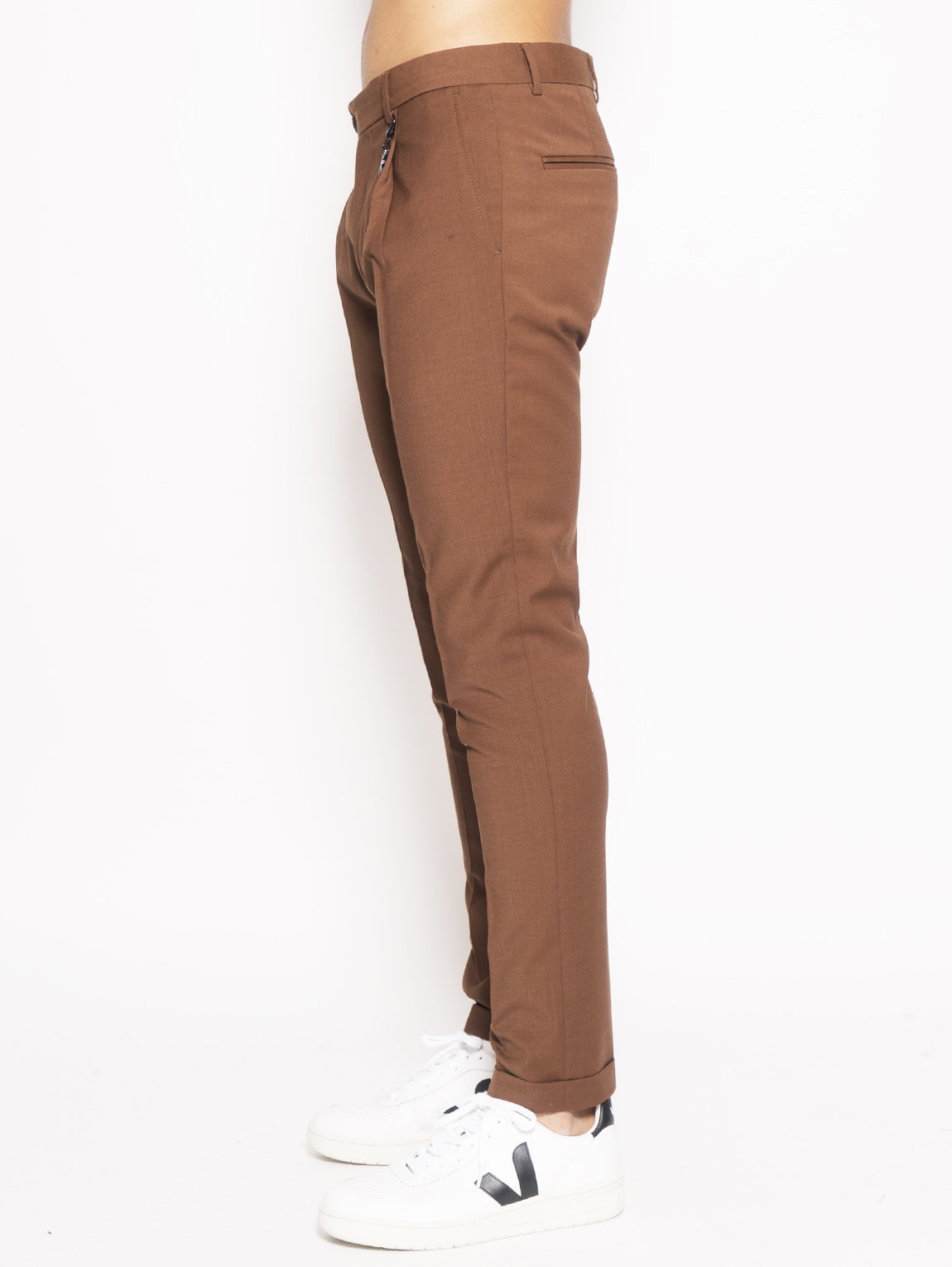 Trousers with pleats Brown